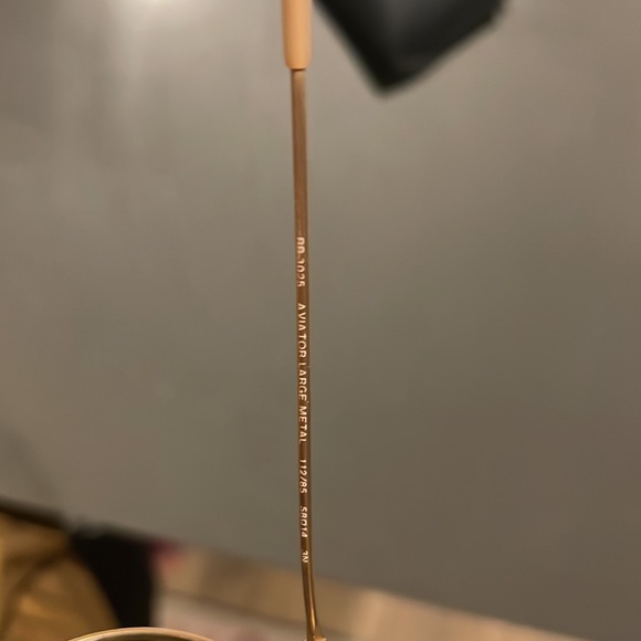 Ray ban Gold Aviators - large metal - Picture 2 of 6